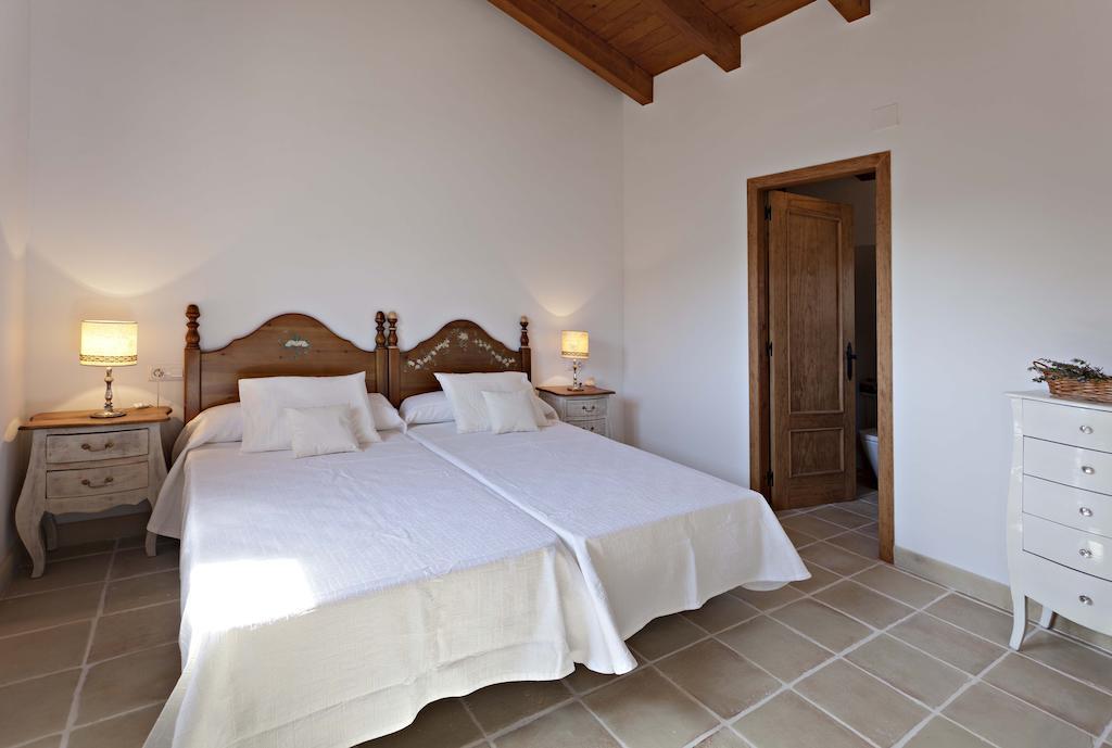 Masia Ca L'Anima Hotel La Baronia de Rialb Pokój zdjęcie